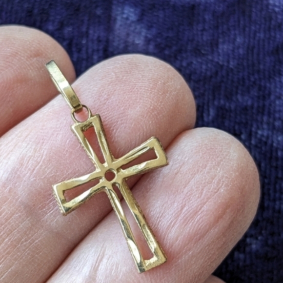 Solid 10K Gold Cross Pendant, Vintage, 1.1" Long - Picture 2 of 9